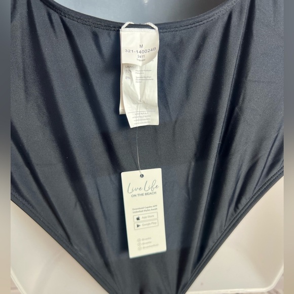 CUPSHE Women's Ruffled One Piece Swimsuit V Neck Lace Up/size M - Picture 11 of 14